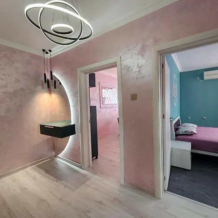 Апартамент елинор